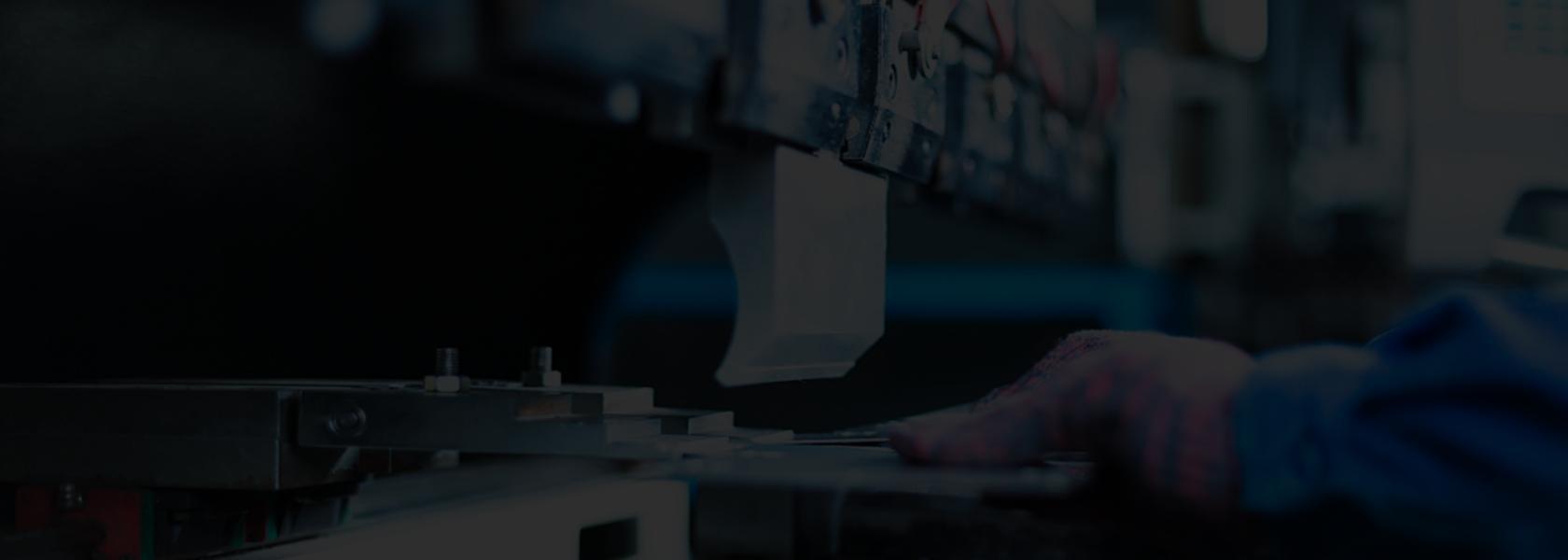 Cung cấp giải pháp chuyển hóa ô nhiễm cho hệ thống động cơ của xe thương mại và thiết bị di chuyển không phải đường bộ